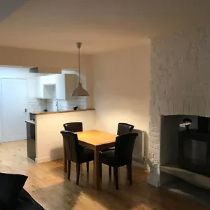 City Center House, Cardiff, Parking Permit And Garden , Cardiff United Kingdom